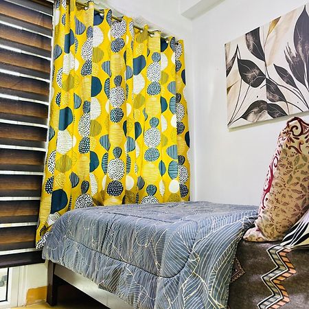 Trees Residences - Tower 11 1Br With Balcony Manila Exterior photo