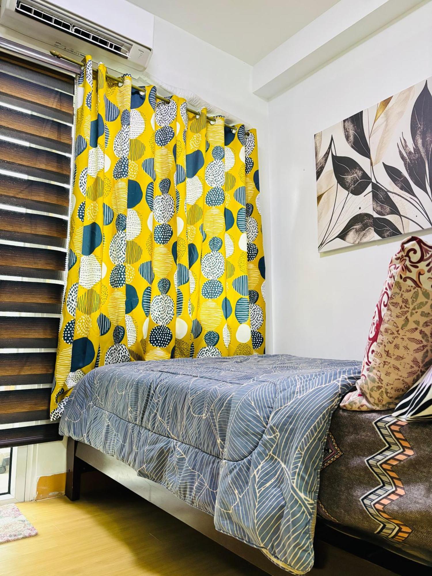 Trees Residences - Tower 11 1Br With Balcony Manila Exterior photo